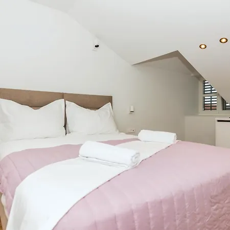 Palace Heritage Apartment *